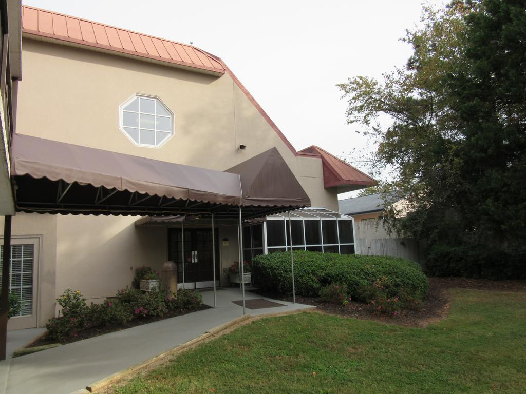 Clarion Suites Augusta Esterno foto
